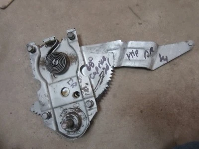 Chevrolet Caprice 1968 2 puertas techo rígido cuarto ventana regulador manivela conductor trasero Foto 1 de 2