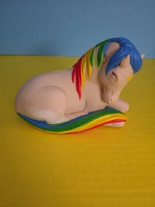 Vintage 1983 Rainbow Brite Starlite Pferd Pony Coin Bank Kat's Meow Hallmark Figur - Bild 1 von 7