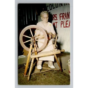 Vtg Postcard Colonial Spinning Demo Midwest Old Settlers Threshers Mt Pleasant I - Picture 1 of 2