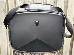 Alienware Vindicator Mobile Edge 17" laptop torba na ramię Case AWVBC17 - Zdjęcie 1 z 20