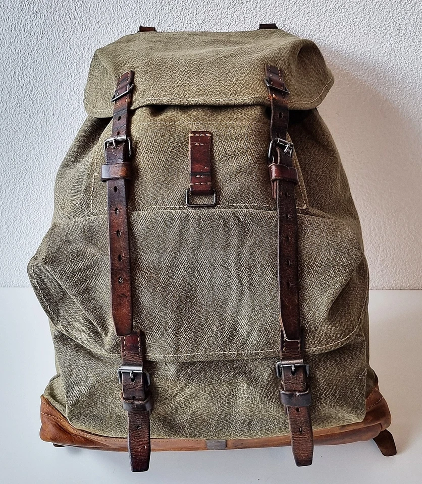 Robuster, alter Schweizer Armee Rucksack, Segeltuch & Leder Original 1952, Nr.37 - Bild 1 von 4