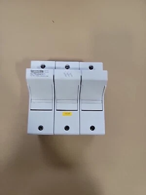 FERRAZ SHAWMUT US6J3 V205017  ULTRASAFE FUSE HOLDER ( USED) - Image 1 of 2