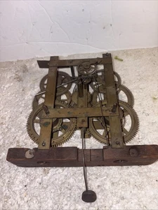 American 8 Day Time & Strike Strap Brass Clock Movement -ca.1830 - B#99 - Picture 1 of 6