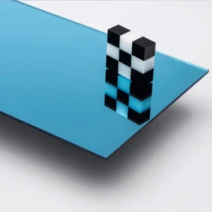 Acryl Plexiglas Platte - 1/8" dick - hellblau Spiegel #2069 - 16" x 24" - Bild 1 von 1