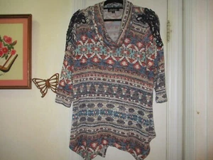 Absolutely Famous Multi- color Patterns Cowl Neck 3/4 Sleeve Knit Tunic  Size 1X - Picture 1 of 7
