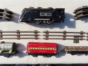Marx Train Set Commodor, Pullmans, Coal, Oil , Transformer, Track, Books, 21 pcs - Picture 1 of 24