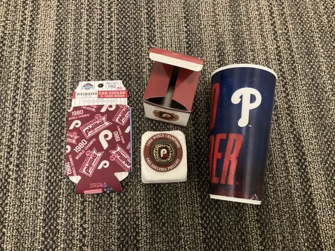 PHILLIES MIKE SCHMIDT 1980 WORLD SERIES REPLICA RING & KOOZIE RED OCTOBER CUP Cover