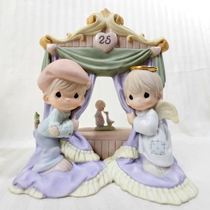 SIGNED Precious Moments "The World Is A Stage" Music Box Plays "The Entertainer" - Picture 1 of 22