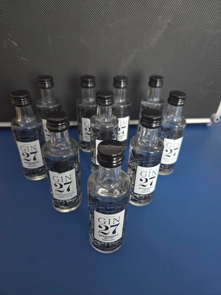 10 Flaschen - Gin 27 Premium Appenzeller Dry Gin 43% - 4cl - Bild 1 von 2