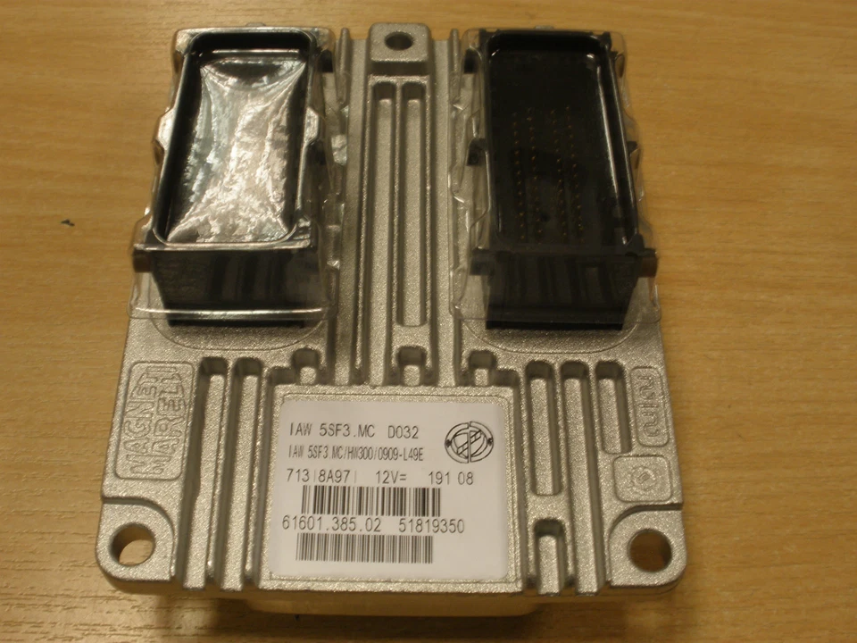 Brand New Genuine ECU - Fiat Grande Punto IAW 5SF3.MC 51819350 - Image 1 of 1