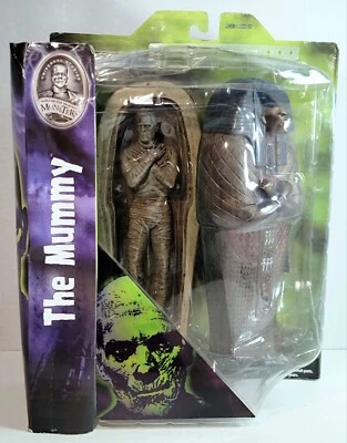 Boneco de ação THE MUMMY DIAMOND SELECT UNIVERSAL MONSTERS 2011 fechado Karloff - Imagem 1 de 4