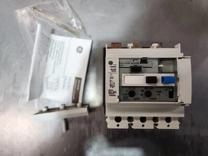 GE FDQDB3M/6 431078 FD RCD 3 pole 200-440V DiffBottom (replaces FDQDB3M 433370) - Picture 1 of 14