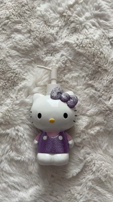 Sanrio Hello Kitty 3D Bath Soap Lotion Pump Dispenser Purple Glittery - Image 1 of 2