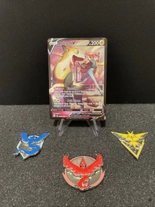 Boltund V TG13/TG30 Swsh09: Brilliant Stars Trainer Gallery Holo - Bild 1 von 2