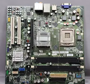 Zócalo de placa base Foxconn G33M02 0RY007 Micro ATX LGA775 4x DDR2. *NO FUNCIONA* - Imagen 1 de 4