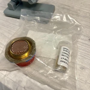 Amphenol TVS07RB-23-35SA MIL Serie Klemmmutter Rundstecker 100 Kontakte - Bild 1 von 5