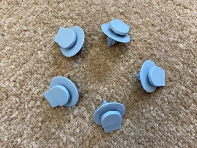 MG BUMPER SIDE DOOR WHEEL ARCH SKIRT EXTERIOR GREY PLASTIC TRIM CLIPS - Image 1 of 4