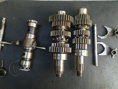 Kawasaki Zephyr 750 Gearbox 1994 Foto 1 de 4