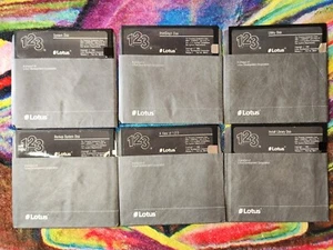 LOTUS 123 1-2-3 Release 2 Software 5.25" Floppy 1985 Computer Program Disks Only - Picture 1 of 2