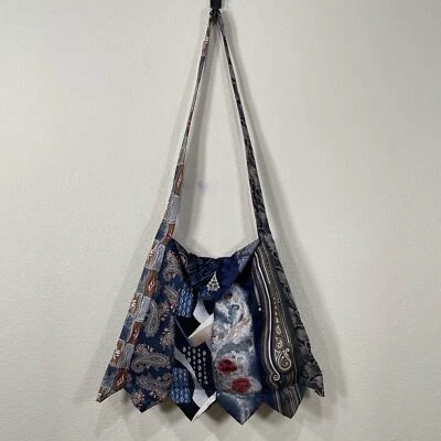 Bolso Bandolera Hecho a Mano Azul Águila Cachemira Corbata Reciclado Alt Indie Artístico  Foto 1 de 4