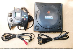 Sega Dreamcast Sports Edition HKT-3020 Console w/ Black Controller - Tested - Picture 1 of 13