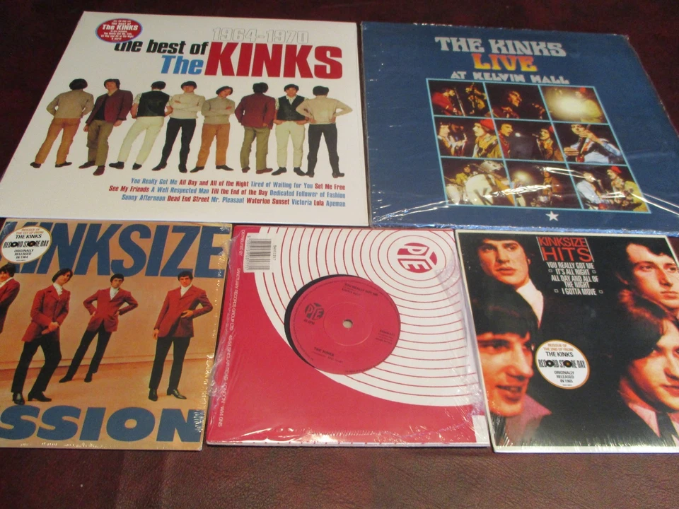 THE KINKS LIVE AT KEVIN HALL UK LP + RARE SINGLE & EP'S + GREATEST HITS 1964-70 - Image 1 of 1