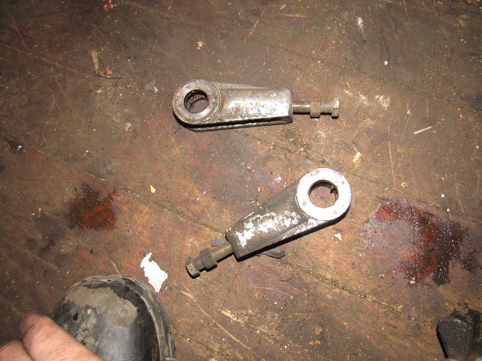 Honda CB900 F 1981 tensores ajustadores de cadena de transmisión Foto 1 de 1