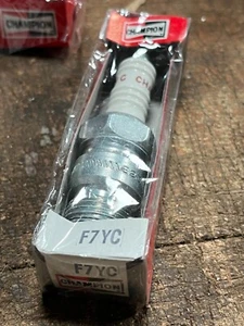 Fits Champion NOS Sparking plug F7YC Ford Pinto Escort Capri etc G20 - Picture 1 of 4