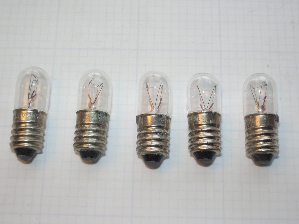 Lot de 5 pièces petite ampoule incandescente au format E10 oblong - Immagine 1 di 1