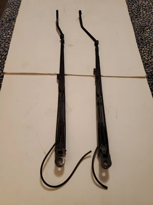 1997-2004 Buick Regal LEFT & RIGHT WINDSHIELD WIPER ARMS OEM NO BLADES  - Изображение 1 из 4