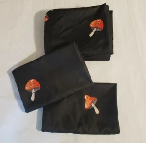 Schwarz & Rot Pilz Bettbezug Einzelbett 2 Kissenbezüge Landhaus Kern - Bild 1 von 7