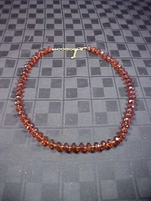 Ожерелье Joan Rivers 28 дюймов в униформе из смолы коричневые (янтарные) бусины с маркировкой - Изображение 1 из 4