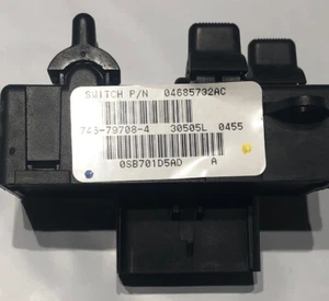 2004 2005 2006 Dodge Caravan Town Country Master Power Window Switch 04685732AC - Picture 1 of 4