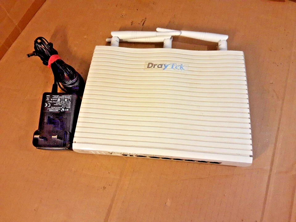 DrayTek Vigor2860n-Plus Annex A vDSL2 Security Wireless FW with UK PSU - Image 1 of 4