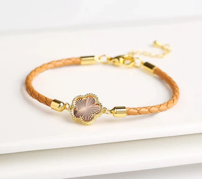 1 peça pulseira de couro genuíno tecido cinco folhas berloque flor joia presente - Imagem 1 de 4