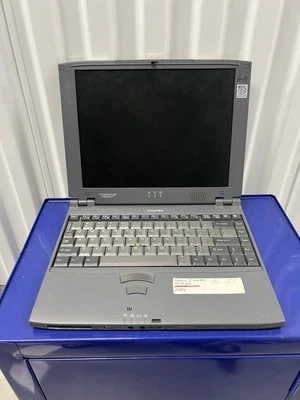 Toshiba Portege 7000CT Pentium II Laptop AS IS No HDD - Image 1 of 4