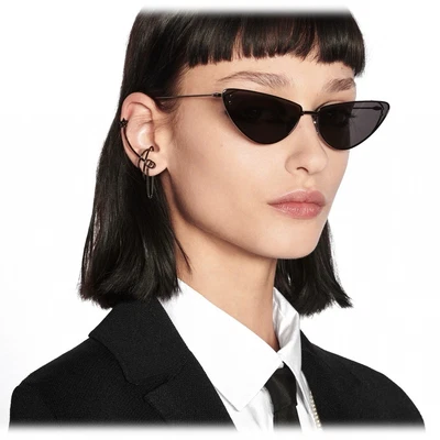 Authentic Dior MissDior B1U cat-eye sunglasses Black Frame Originally $490 - Image 1 of 4