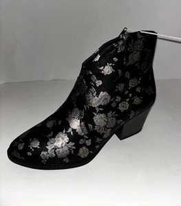 NWOB Sugar Torch Floral Ankle Bootie Women 10M Western Boho Country Cowgirl - Picture 1 of 9