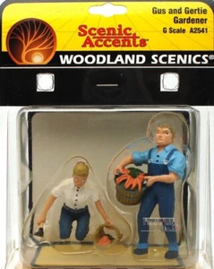 WOODLAND SCENICS JARDINEROS GUS Y GERTIE REF A2541 - Imagen 1 de 1