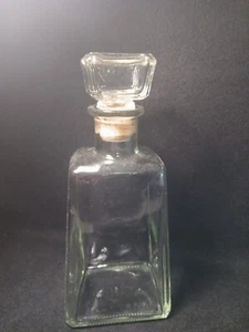 Vintage Decanter 1800 Clear Glass With Stopper And Cork - Picture 1 of 1
