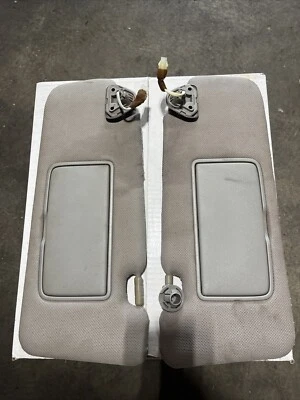 Nissan 350z cupé diestro parasol gris 03 08 Foto 1 de 3