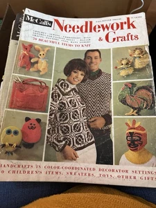 Vintage McCall's Needlework & Crafts Magazines Lot of 4-1965, 1969 1970 1971 - Bild 1 von 5