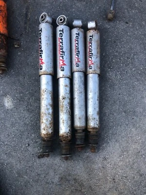 Lot17 RANGE ROVER P38 Set Of 4 Suspension SHOCKS Terrafirma All Terrain - image 1 of 3