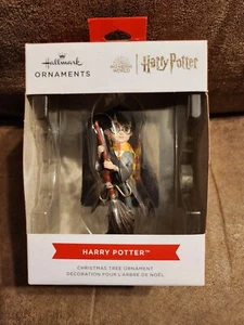 Hallmark Harry Potter Wizarding World Ornament Christmas 2022 Book Character NIB - Picture 1 of 6