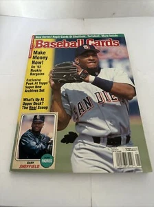 Baseball Card Magazine, January 1993 w/insert cards intact - Picture 1 of 4