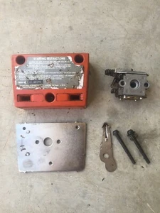 Husqvarna 32L Genuine OEM String Trimmer Air Filter Cover Base Plate..... G602 - Picture 1 of 3