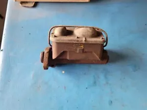 80 81 82 EAGLE BRAKE MASTER CYL 18950 - Imagen 1 de 3
