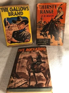 VINTAGE LOT OF 3 COWBOY WESTERN HARDBACKS w/Dust Jacket (1935-1947) - Picture 1 of 5