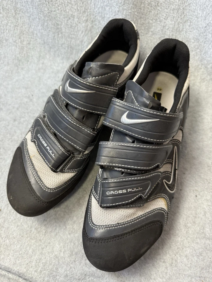 Zapatos de ciclismo Nike para hombre 10 Cross Pull gris Foto 1 de 4