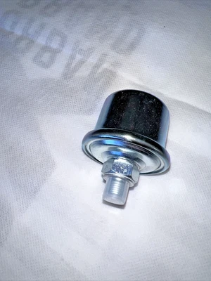 Alfa Romeo Interruttore a pressione olio (ERA) 330031 - Image 1 of 4